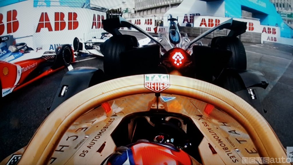 La  DS di di Jean Eric Vergne coinvolta nell'incidente rocambolesco Formula E ePrix Roma 2019 