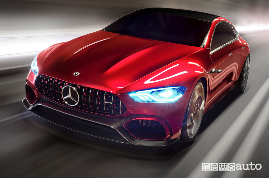 Mercedes-AMG GT Concept vista di profilo