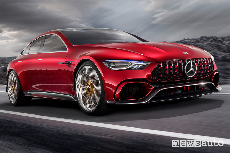 Mercedes-AMG GT Concept vista di profilo