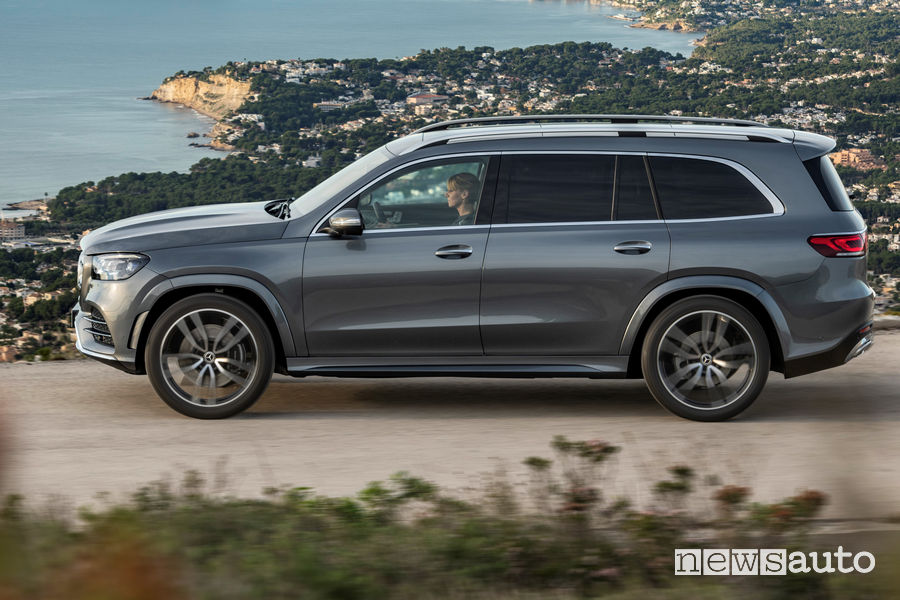 Mercedes-Benz GLS 2019 AMG Line vista posteriore