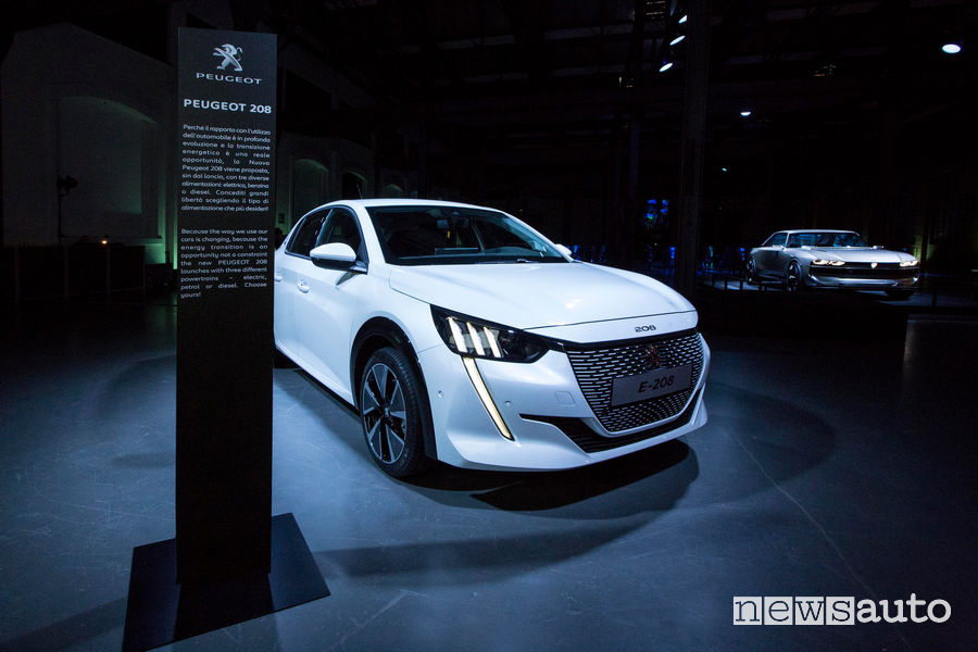 Peugeot alla Milano Design Week 2019 Nuova e-208 elettrica