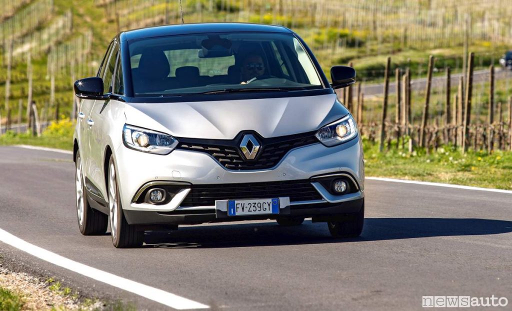 vendite auto aprile 2019 Europa Francia Renault Scenic