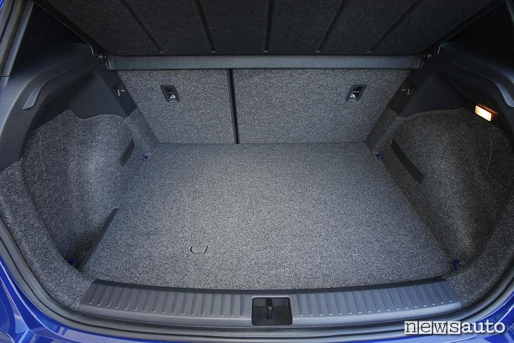 Seat Arona TGI bagagliaio da 282 litri