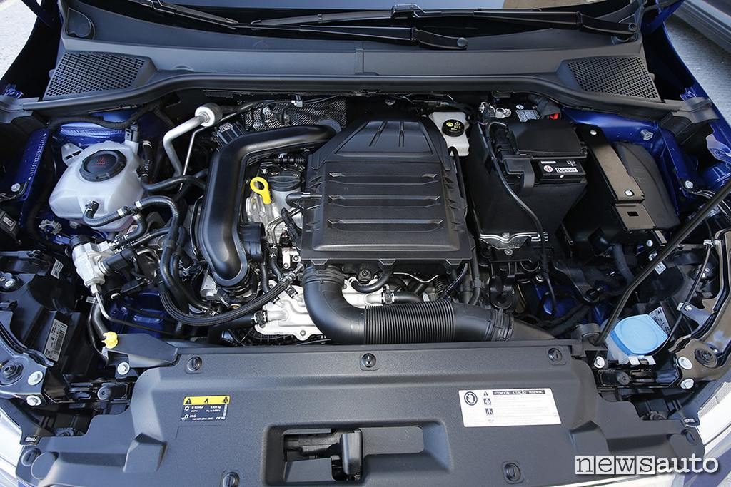 Seat Arona TGI motore turbo 1.0 da 90 CV