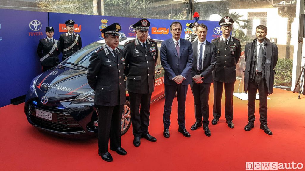 Toyota_Yaris Hybrid Carabinieri presentazione ufficiale