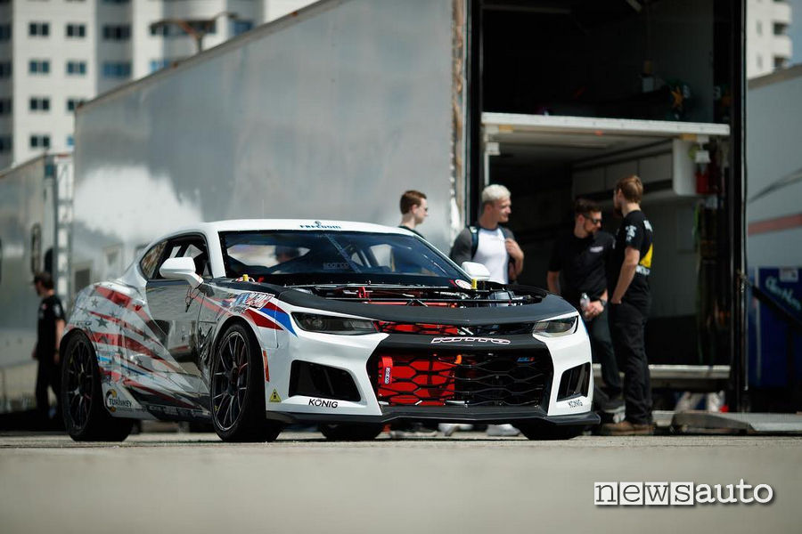 Chevrolet Camaro auto elettrica da corsa drifting