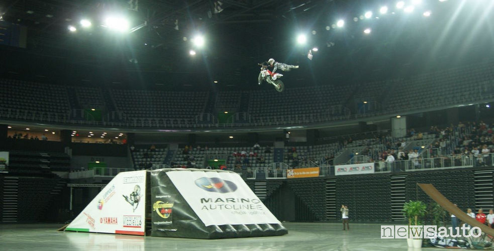 Motorshow in Calabria, prova freestyle motocross