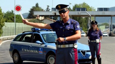 polizia-posto-di-blocco controllo contratto assicurazione digitlale