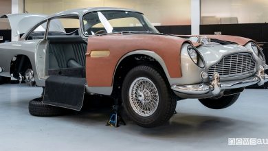 Aston Martin DB5 di James Bond