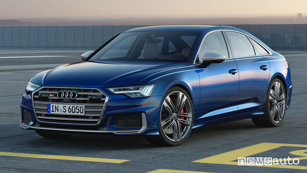 Audi S6 TDI vista di profilo
