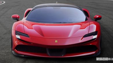 Ferrari SF90 Stradale