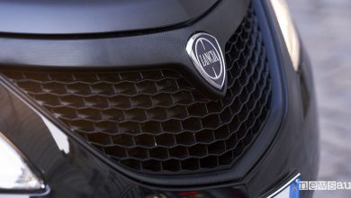 Lancia Ypsilon Black and Noir
