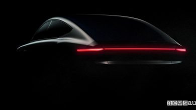 Auto elettrica solare Lightyear One