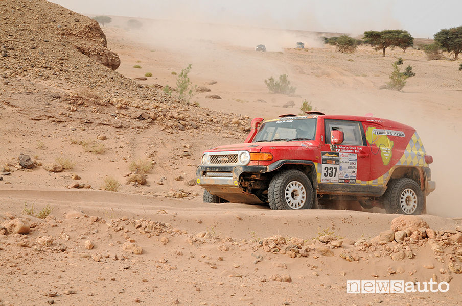 Mitsubishi Pajero di Aldo e Dario De Lorenzo al Morocco Desert Challenge 2019