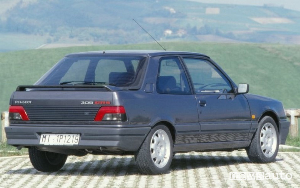 Peugeot 309 GTI 16 V vista posteriore