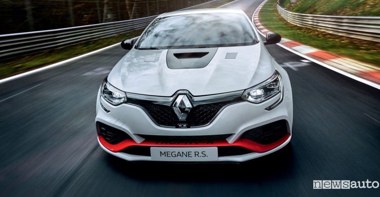 Renault Megane RS Trophy-R