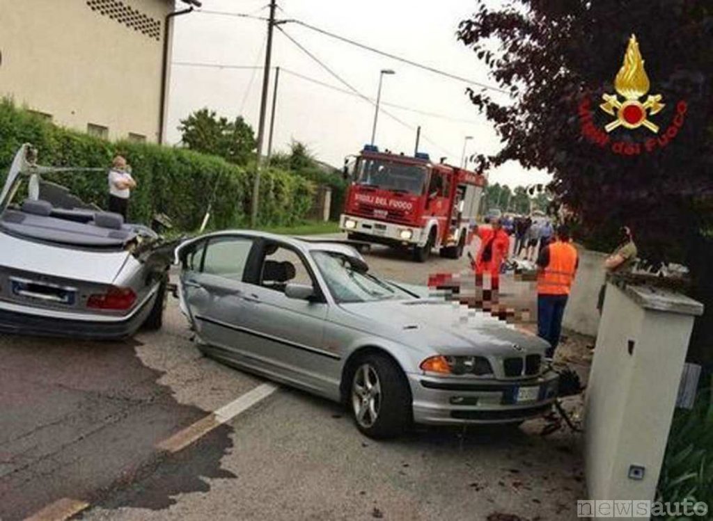 BMW si spezza in 2, incidente mortale nel Friuli contro un muro