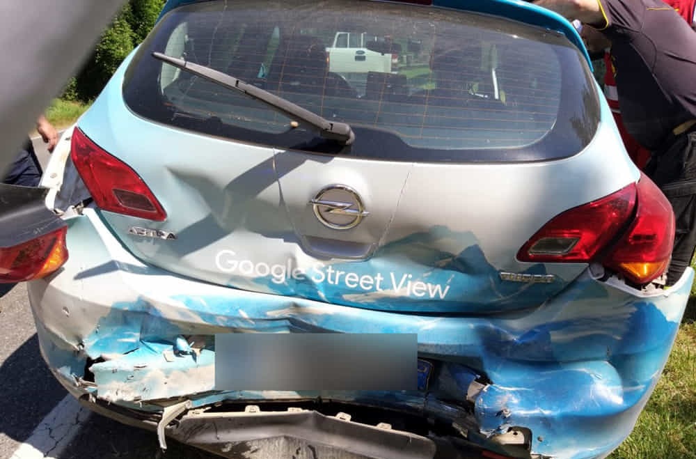 Opel Astra di Google Street View
