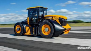 Trattore più veloce al mondo JCB Fastrac