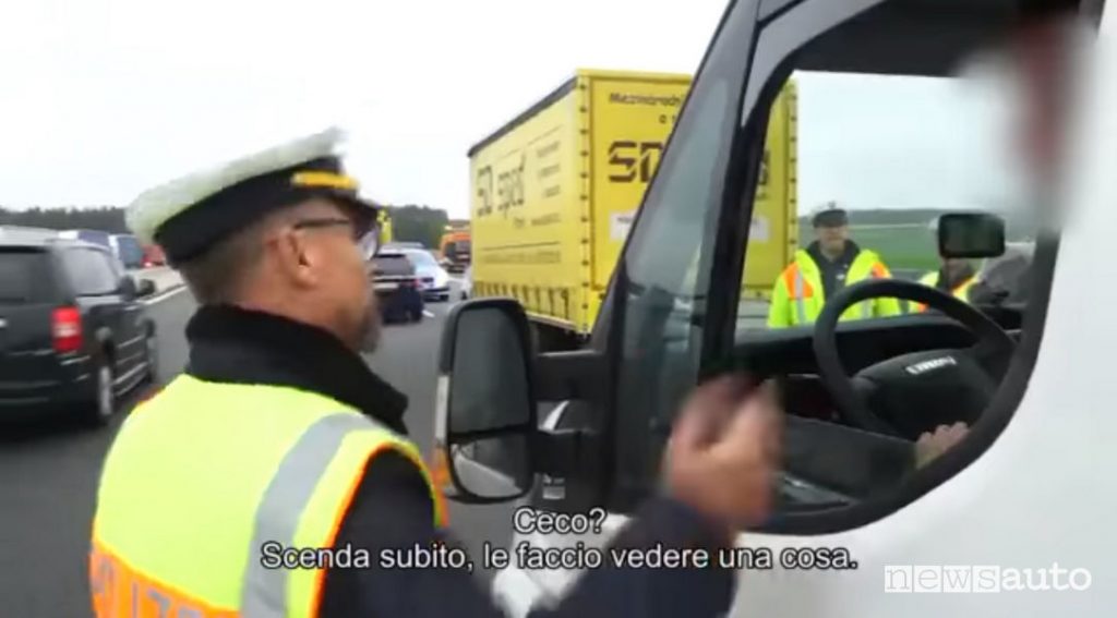 Fare foto ad un incidente d'auto con feriti