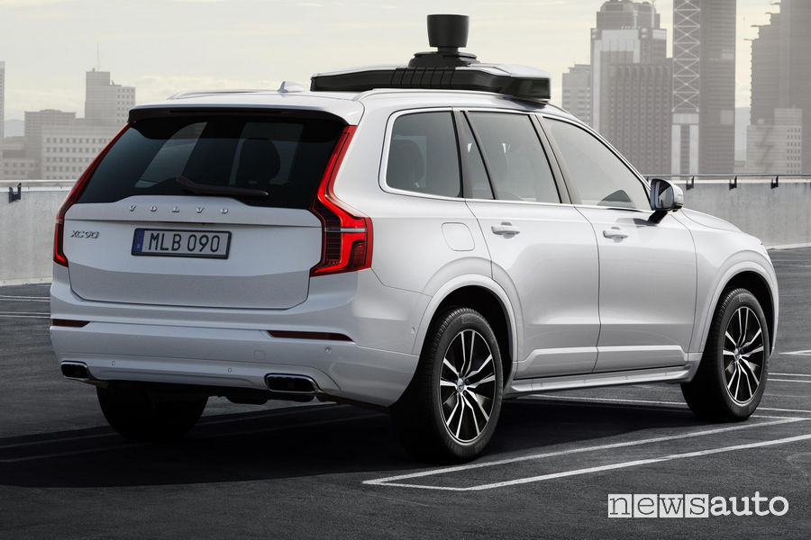 Volvo XC90 a guida autonoma