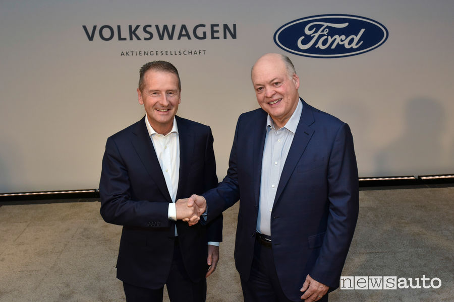 Herbert Diess e Jim Hackett