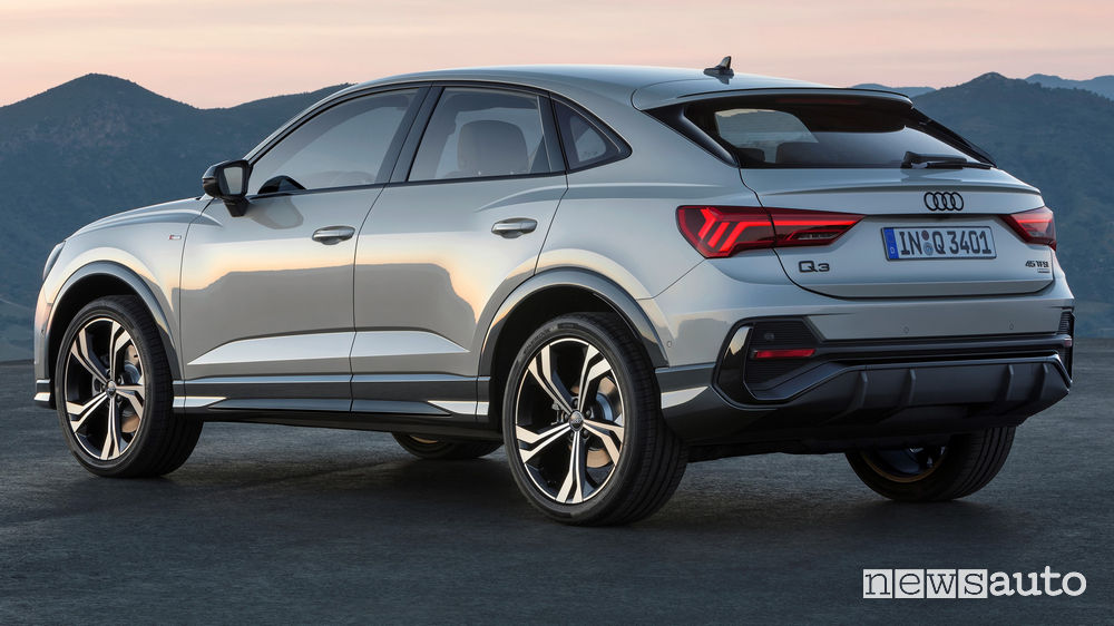 Audi Q3 Sportback vista posteriore