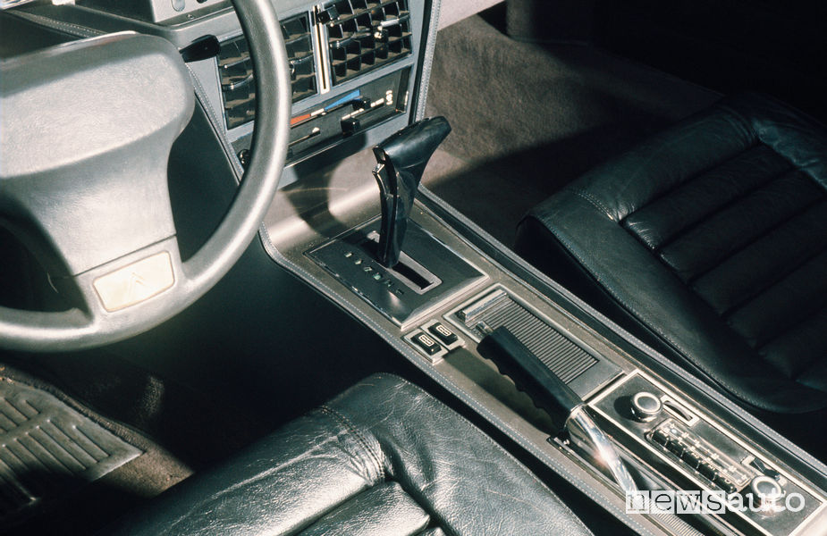 DS SM comando del cambio automatico Borg-Warner su SM (1972)