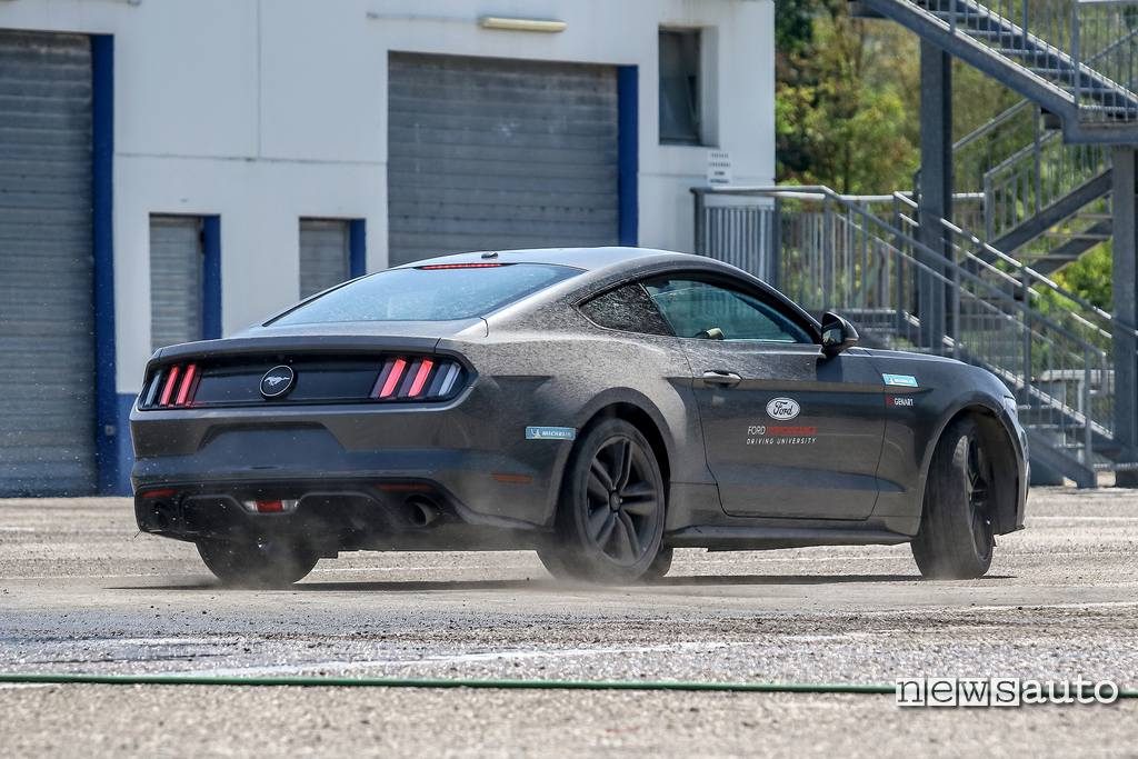 Ford Mustang Drifiting Ford Performance Driving University