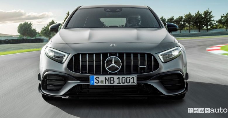 Mercedes-AMG A 45
