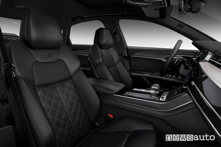 Nuova Audi S8 sedili anteriori