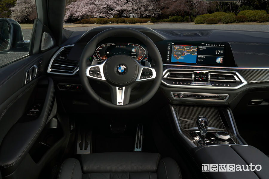 Nuova BMW X6 plancia strumenti