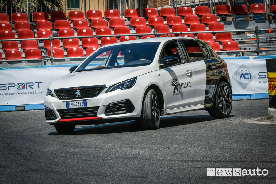 Test drive con Andreucci e la Peugeot 308 GTi ad Ostia al Rally di Roma 2019