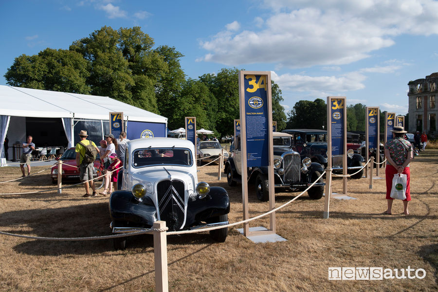 Raduno del Secolo Citroën in Francia nel sito de La Ferté-Vidame (Eure-et-Loir)