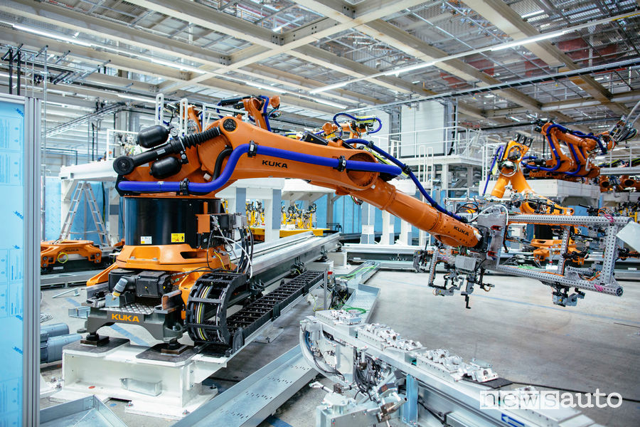 produzione di auto elettriche automatizzata