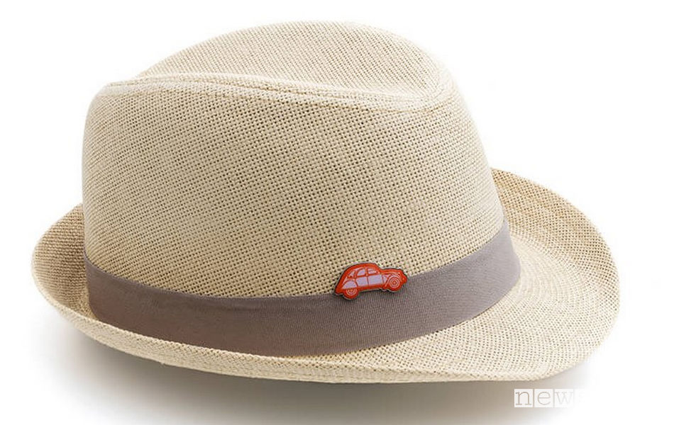 Citroën Origins Collezione Estate cappello con spilletta 2CV