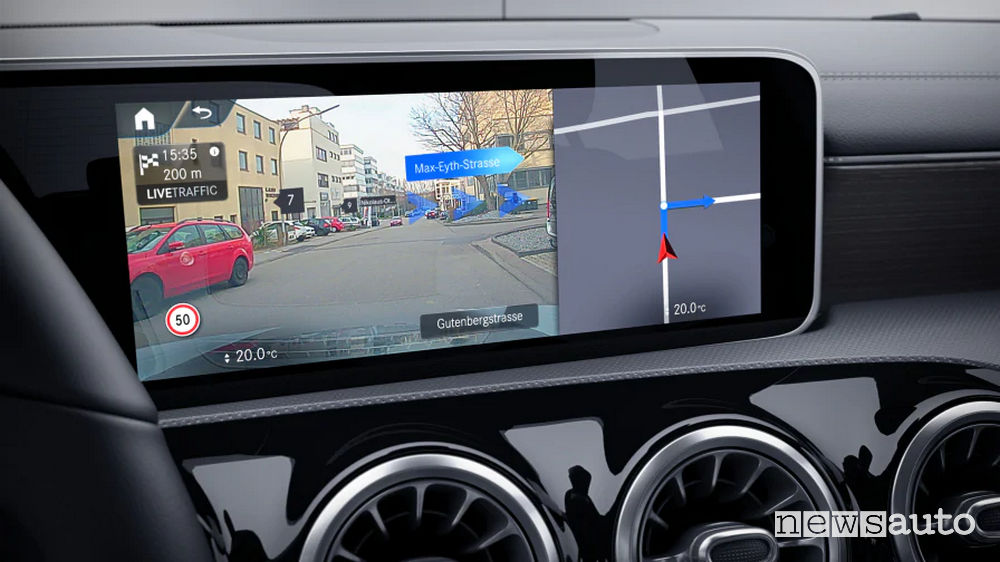 Realtà aumentata MBUX  Mercedes Classe B Sport Extra