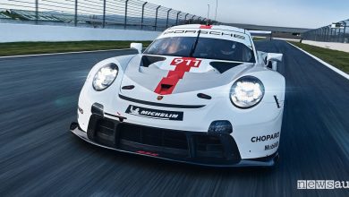 Nuova Porsche 911 RSR