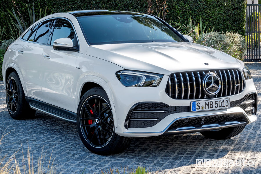 Mercedes-AMG GLE 53 4MATIC+ Coupé mascherina paraurti fari