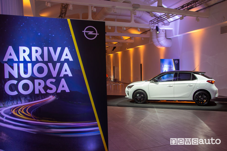 Nuova Opel Corsa 2020 GS Line presentazione a Milano