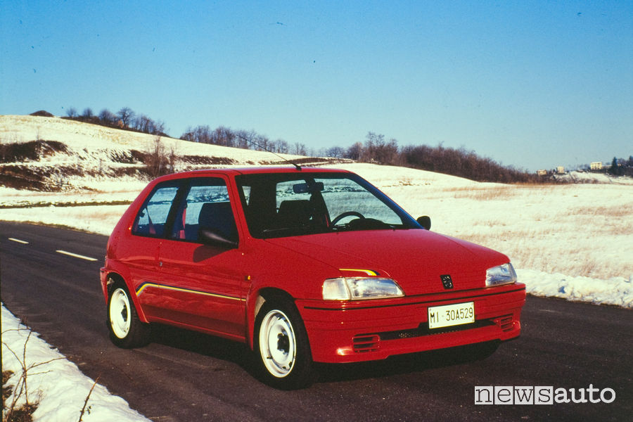 Peugeot 106 Rallye vista di profilo