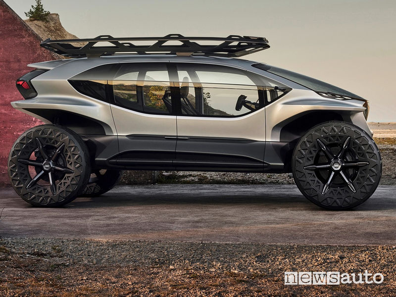 Cerchi e fiancata laterale lato passeggero Audi AI:TRAIL concept