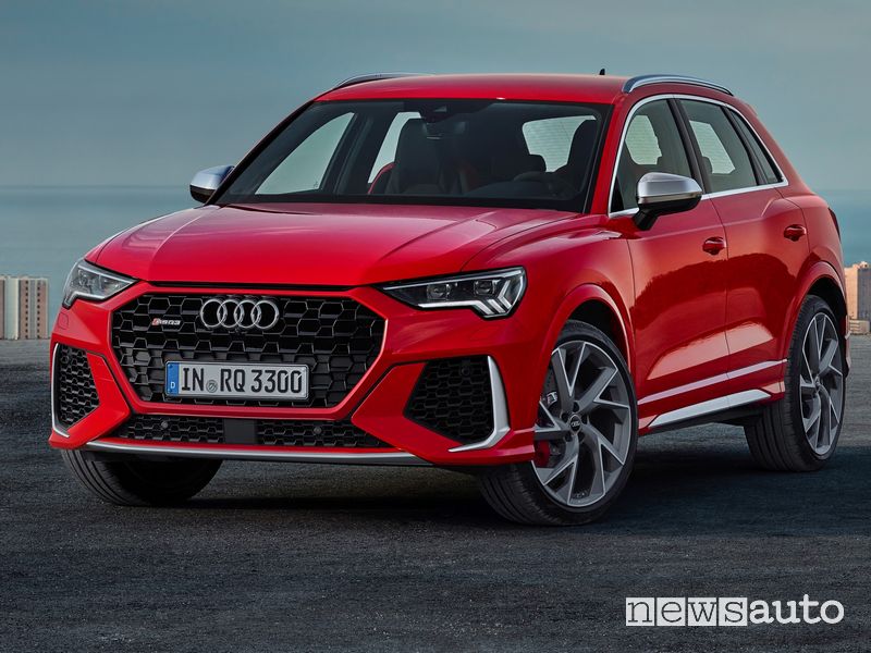 Mascherina, frontale Audi RS Q3