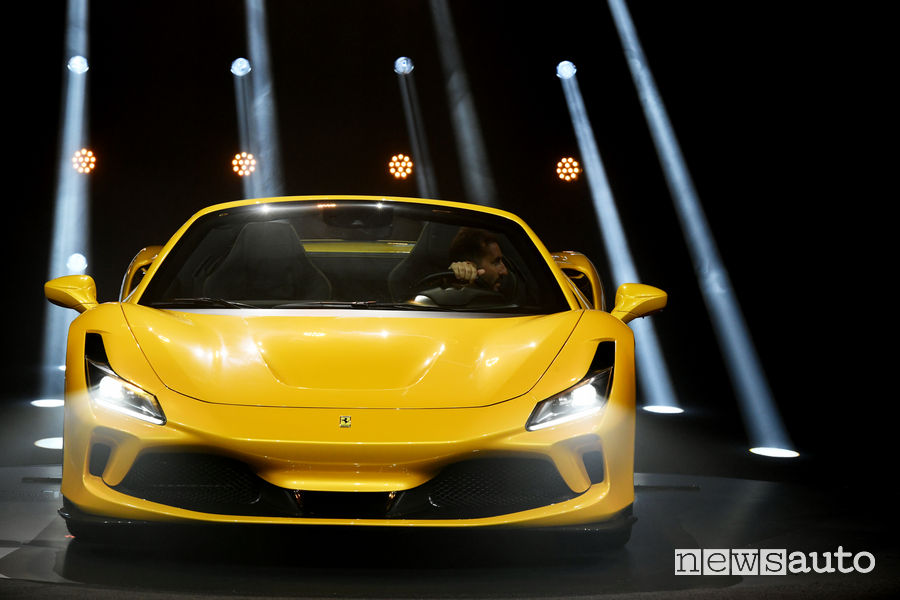 Presentazione ufficiale Ferrari F8 Spider