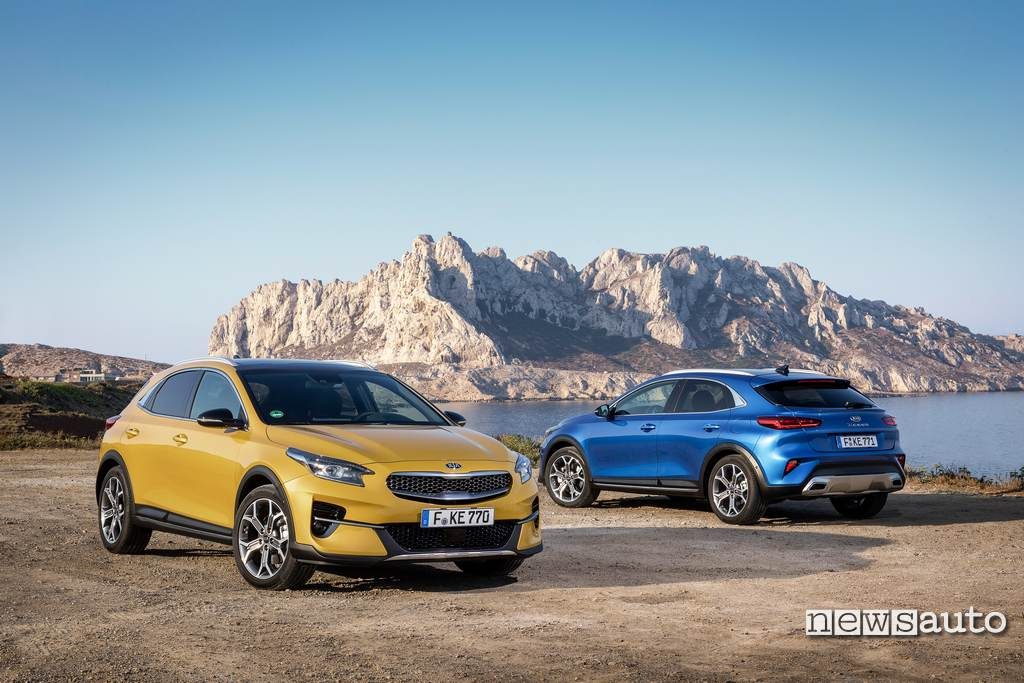 Kia Xceed frontale e posteriore