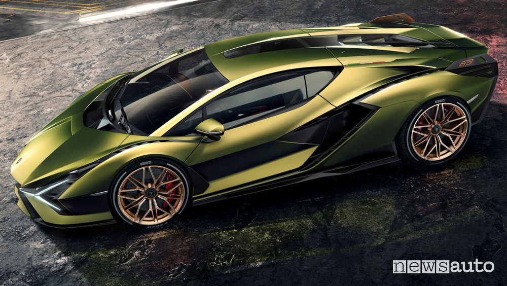 Lamborghini Sian ibrida vista laterale
