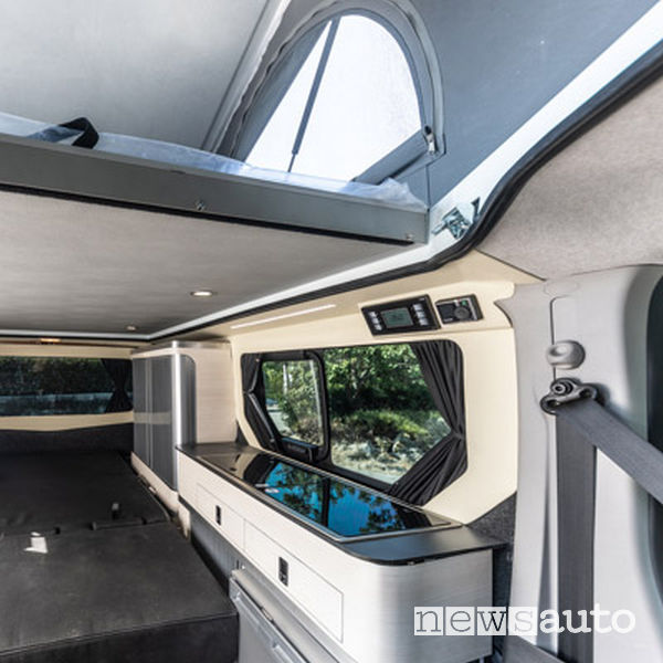 Abitacolo, zona living camper Peugeot Expert Klubber