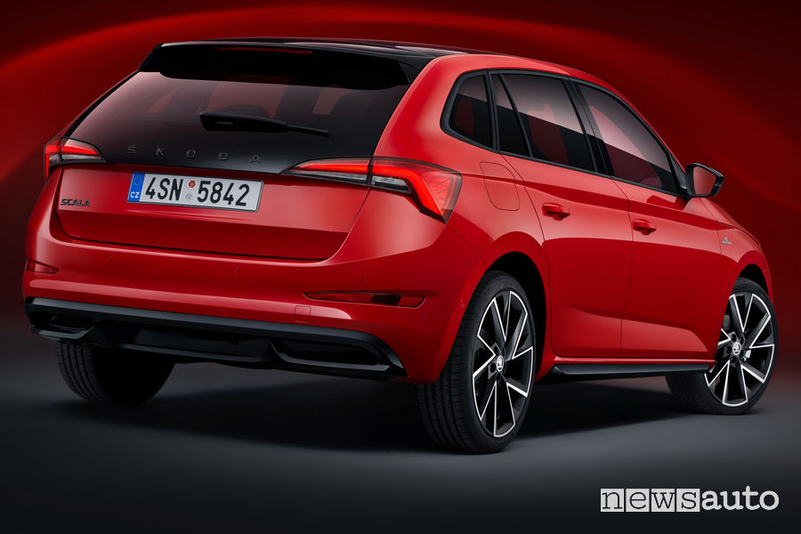 Skoda Scala Monte Carlo paraurti posteriore
