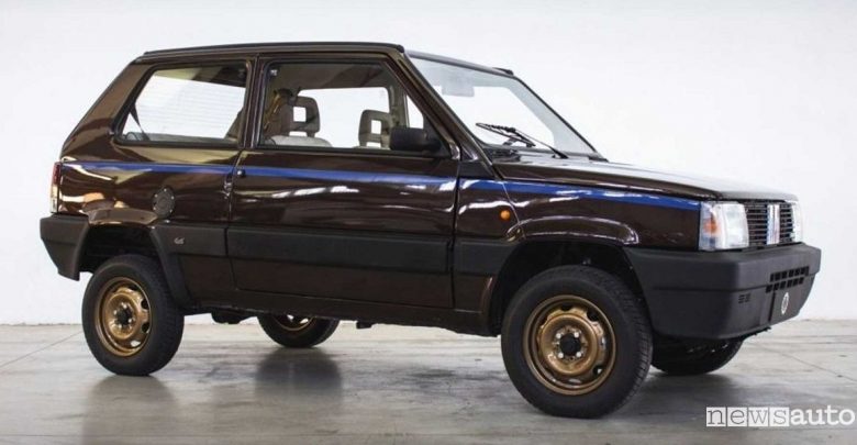 Fiat Panda 4x4 elettrica Icon-e Garage Italia