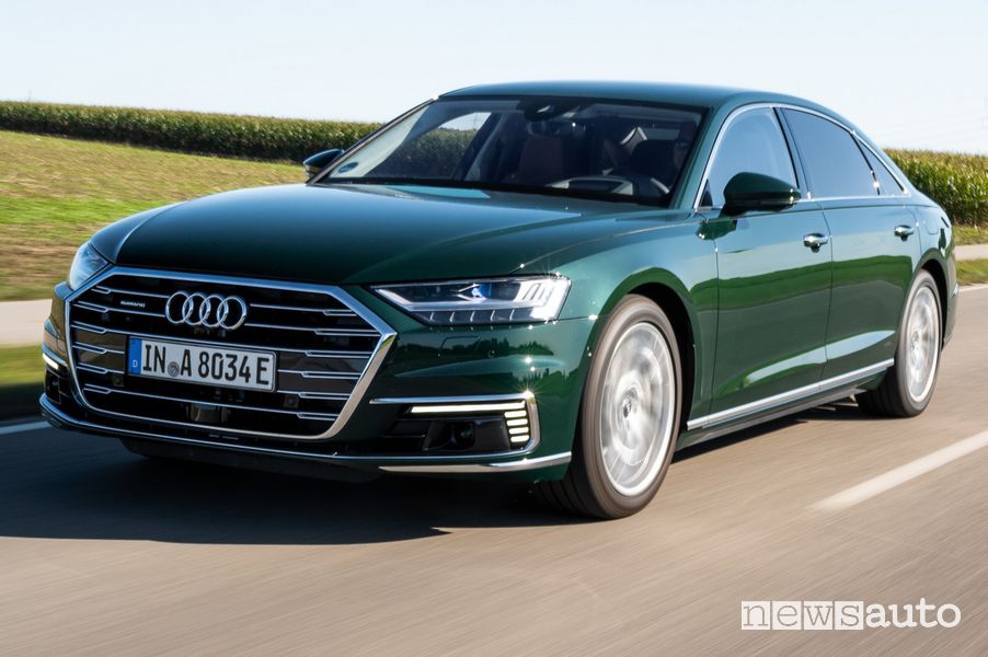 Audi A8 L 60 TFSI ibrida plug-in